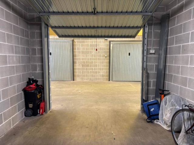 Box / Garage in vendita a Livorno LI