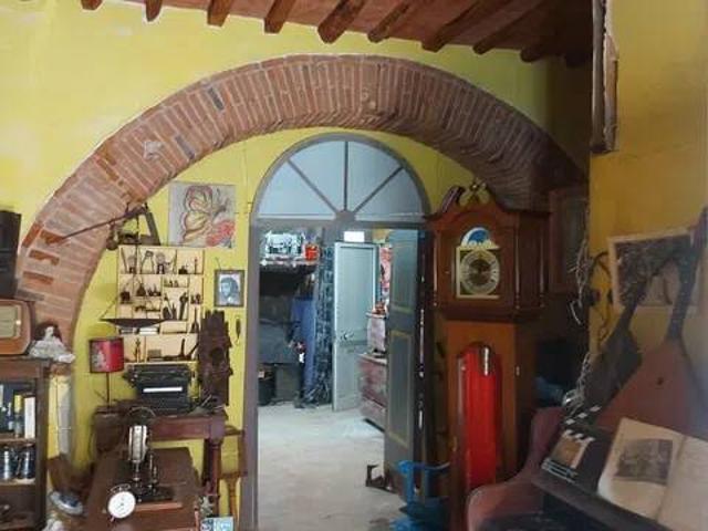 Box / Garage in vendita a Livorno LI