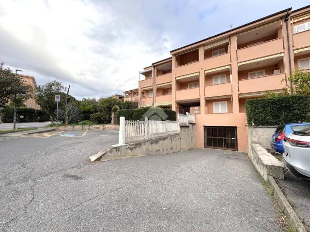 Box / Garage in vendita a Loano SV