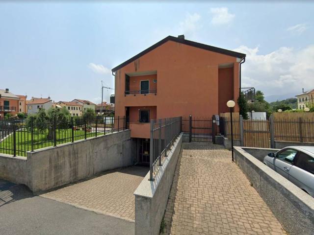 Box / Garage in vendita a Loano SV