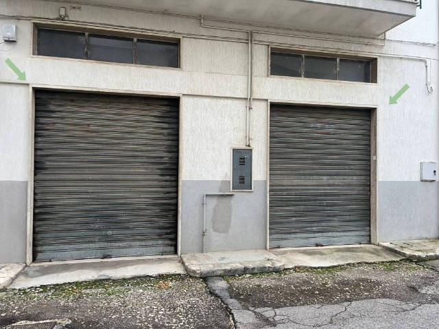 Box / Garage in vendita a Locorotondo BA