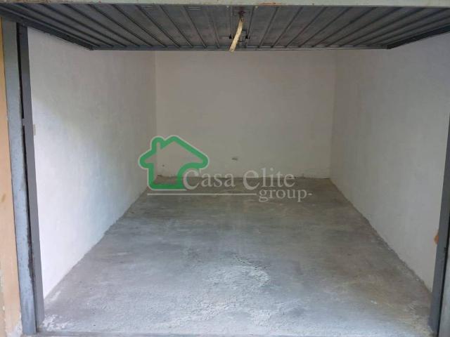 Box / Garage in vendita a Lodi LO