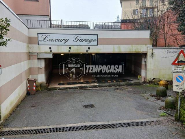 Box / Garage in vendita a Lodi LO