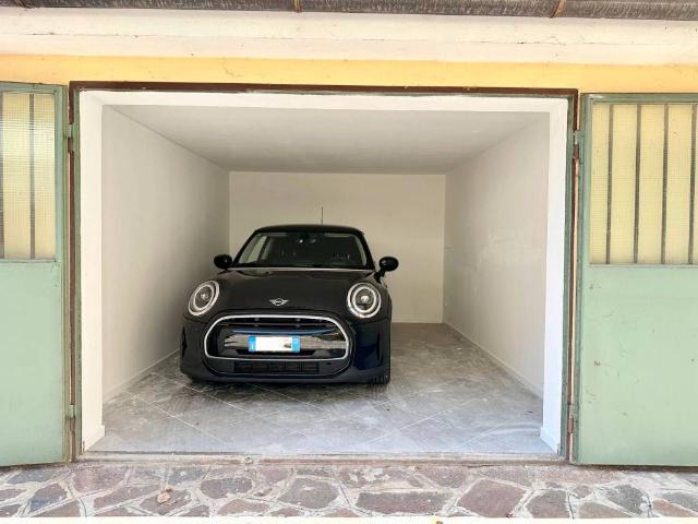 Box / Garage in vendita a Mantova MN