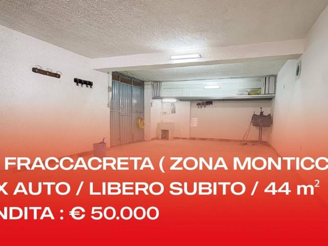 Box / Garage in vendita a Manfredonia FG