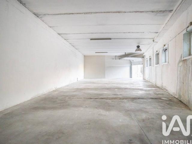 Box / Garage in vendita a Macerata MC