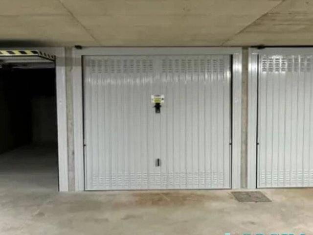 Box / Garage in vendita a Mariano Comense CO