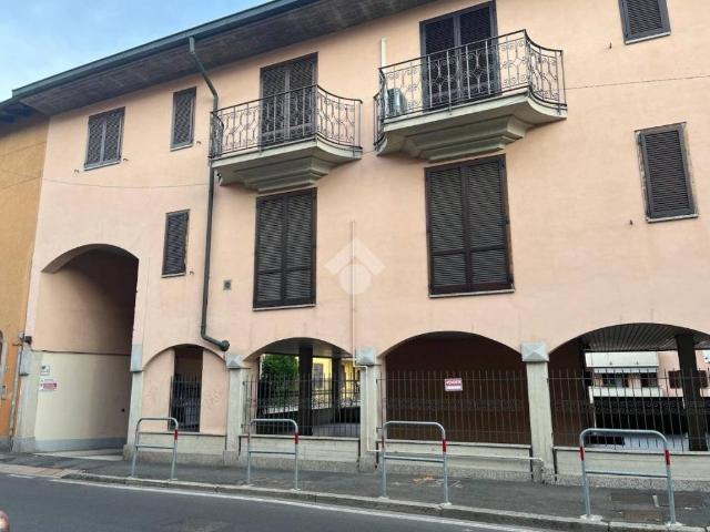 Box / Garage in vendita a Melegnano MI