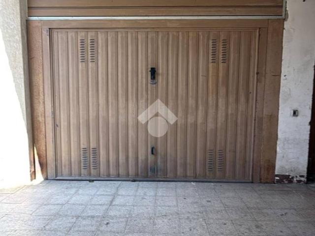 Box / Garage in vendita a Messina ME