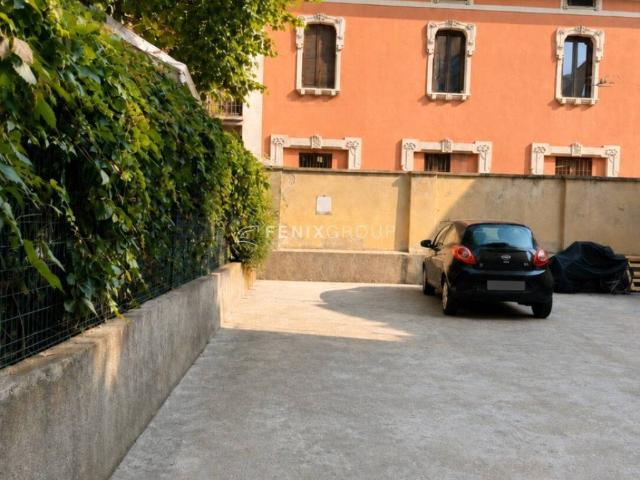 Box / Garage in vendita a Milano MI