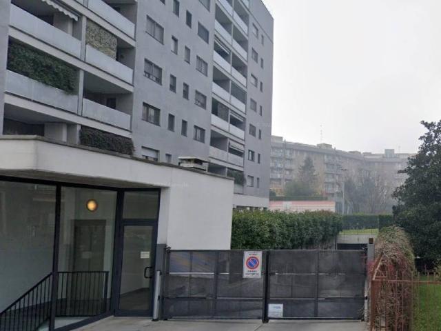 Box / Garage in vendita a Milano MI