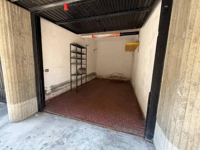 Box / Garage in vendita a Milano MI