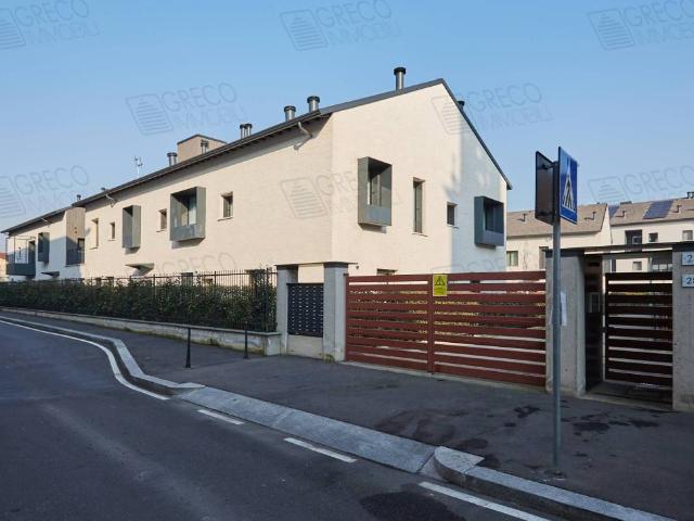 Box / Garage in vendita a Milano MI