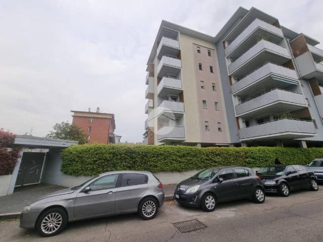 Box / Garage in vendita a Milano MI