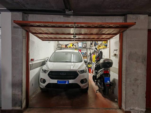 Box / Garage in vendita a Milano MI