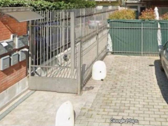 Box / Garage in vendita a Milano MI