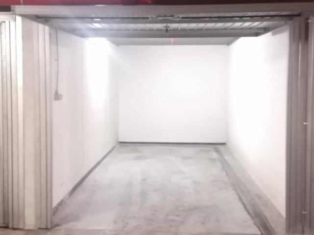 Box / Garage in vendita a Milano MI