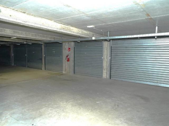 Box / Garage in vendita a Milano MI