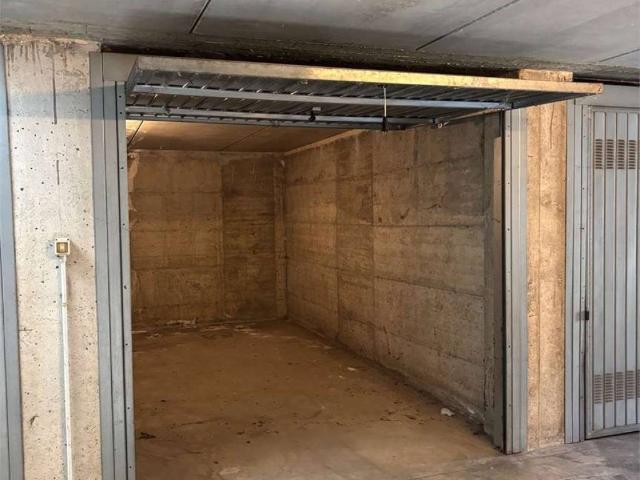 Box / Garage in vendita a Milano MI