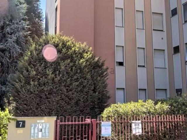 Box / Garage in vendita a Milano MI