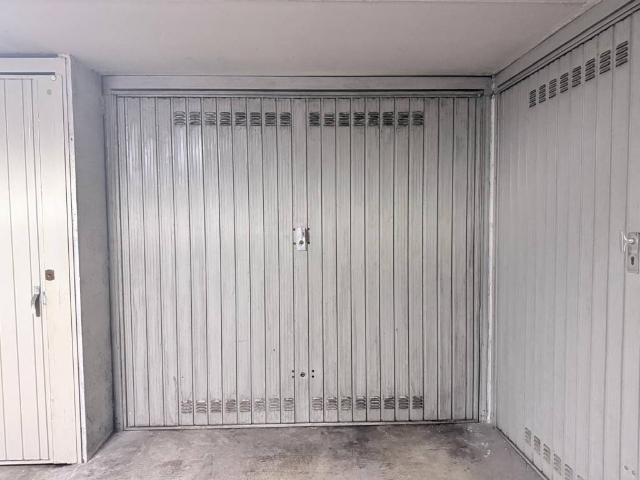 Box / Garage in vendita a Milano MI