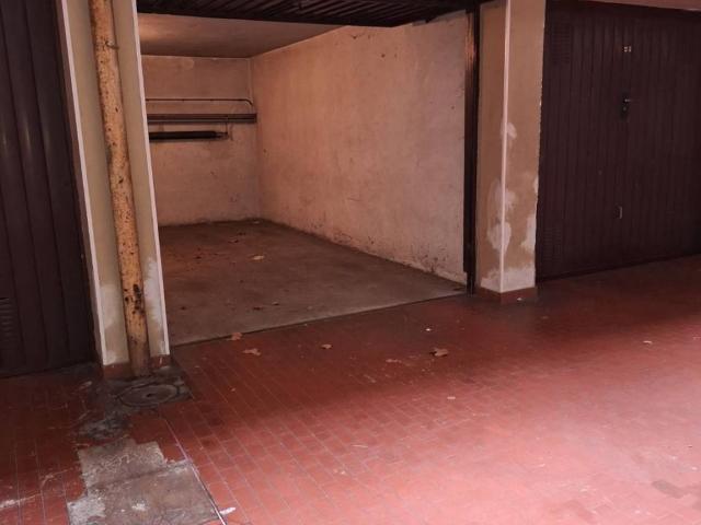 Box / Garage in vendita a Milano MI