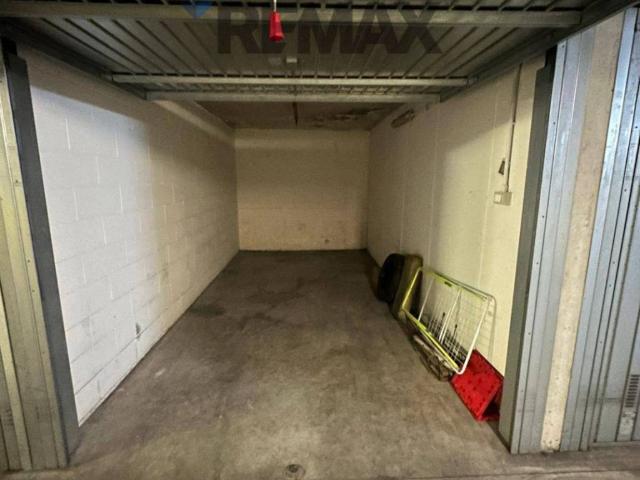 Box / Garage in vendita a Milano MI