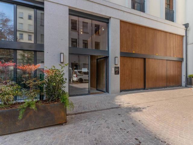 Box / Garage in vendita a Milano MI