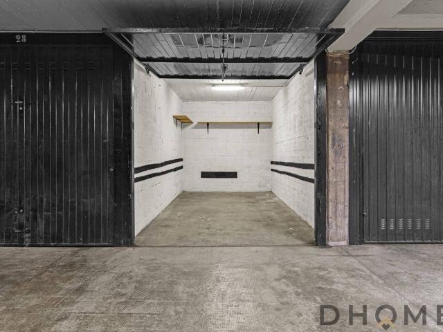 Box / Garage in vendita a Milano MI