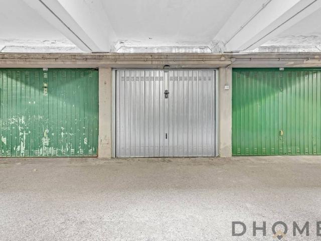Box / Garage in vendita a Milano MI