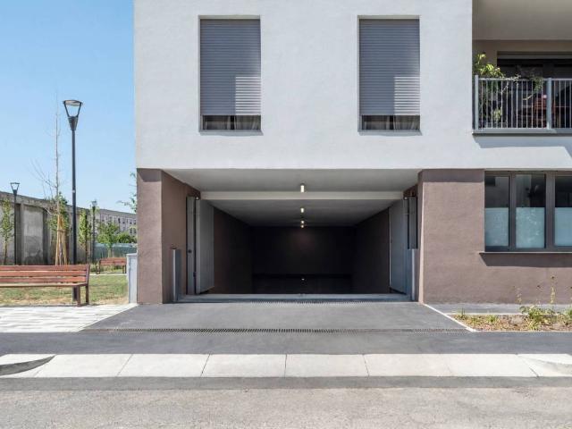 Box / Garage in vendita a Milano MI