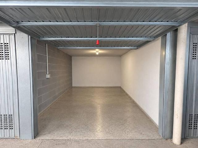 Box / Garage in vendita a Milano MI