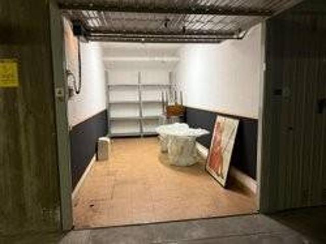 Box / Garage in vendita a Milano MI