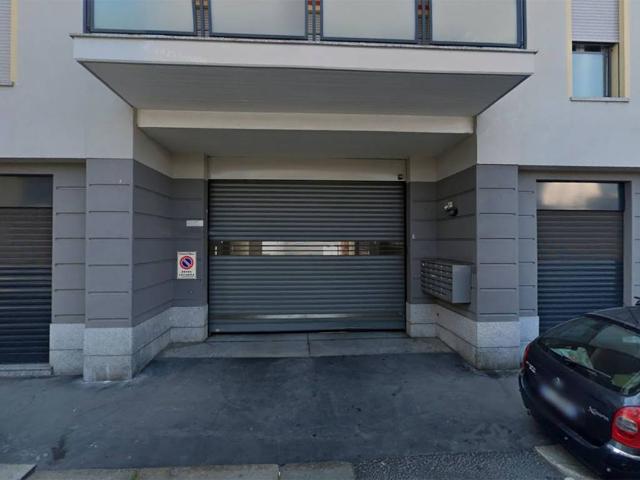 Box / Garage in vendita a Milano MI