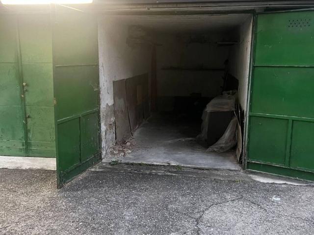 Box / Garage in vendita a Milano MI