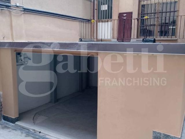 Box / Garage in vendita a Milano MI
