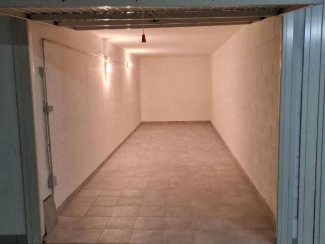 Box / Garage in vendita a Milano MI