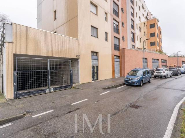 Box / Garage in vendita a Milano MI