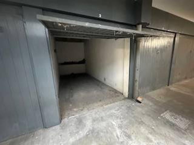 Box / Garage in vendita a Milano MI