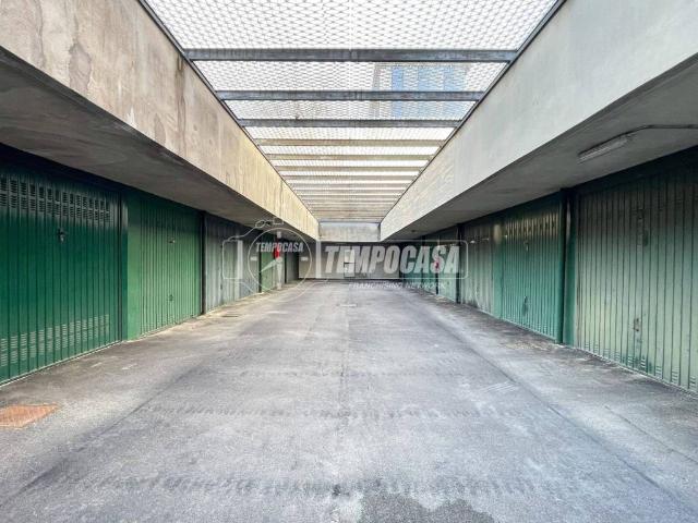 Box / Garage in vendita a Milano MI