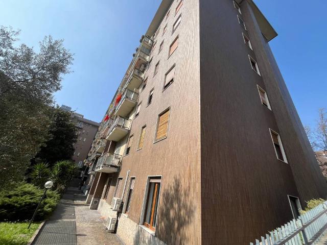 Box / Garage in vendita a Milano MI