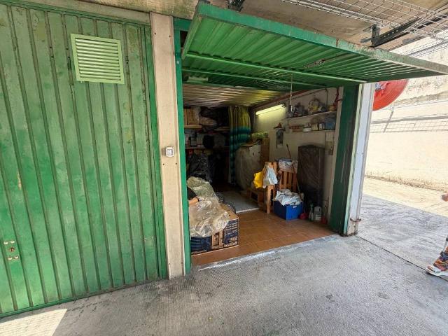 Box / Garage in vendita a Milano MI