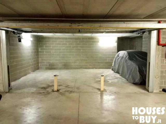 Box / Garage in vendita a Milano MI
