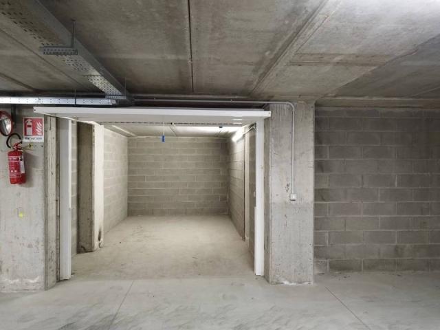 Box / Garage in vendita a Milano MI