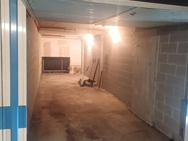 Box / Garage in vendita a Milano MI