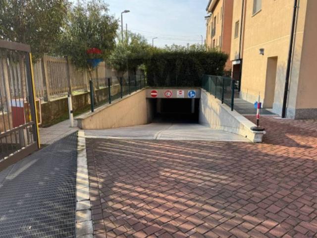 Box / Garage in vendita a Milano MI