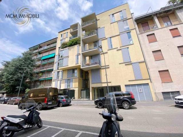Box / Garage in vendita a Milano MI