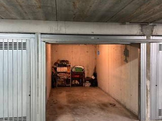 Box / Garage in vendita a Milano MI