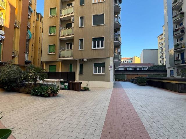 Box / Garage in vendita a Milano MI