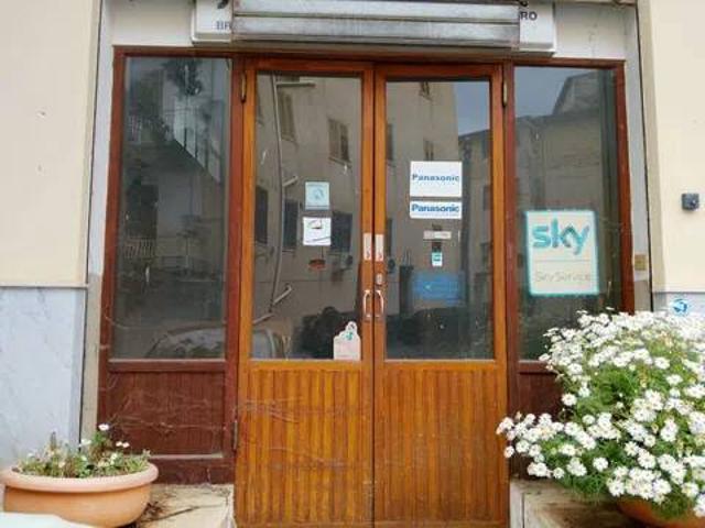 Box / Garage in vendita a Montelepre PA